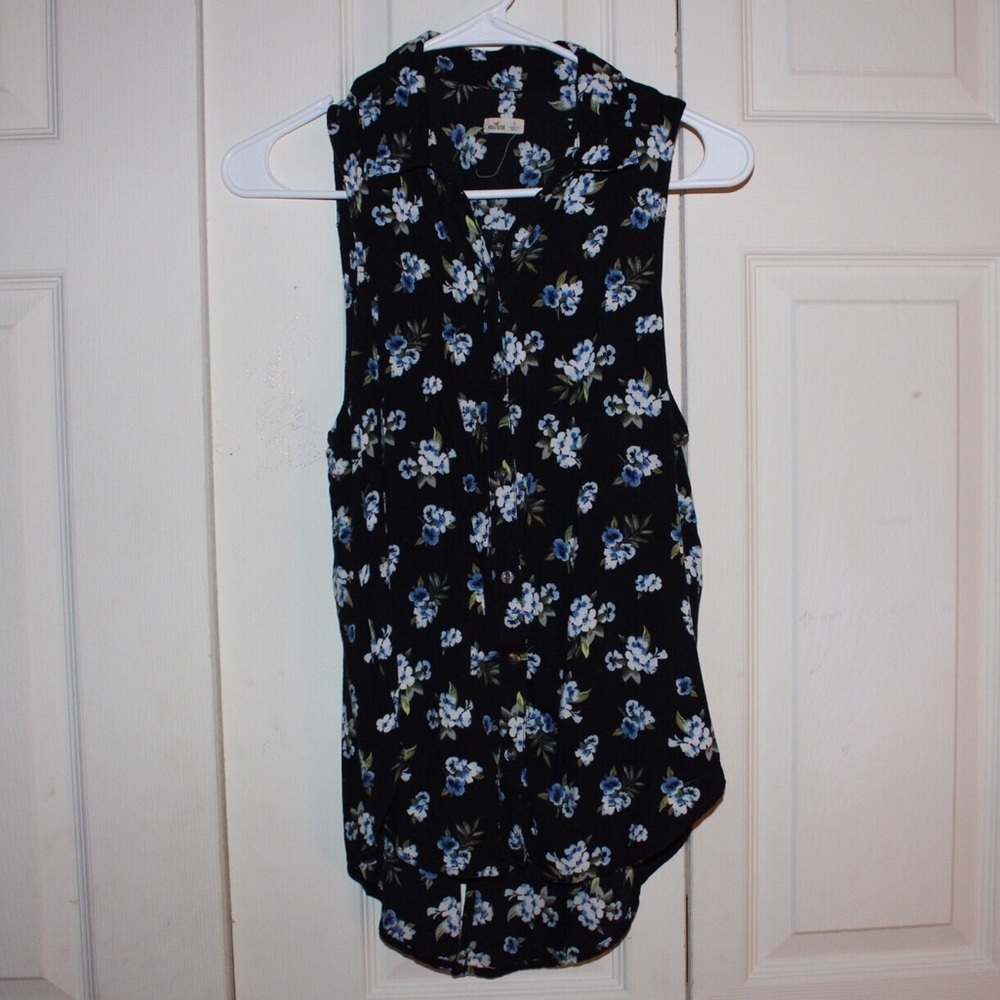 Hollister Floral Button Up Shirt